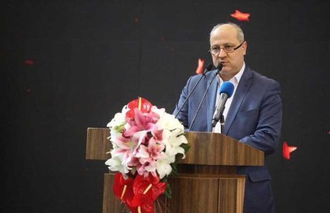 مناف هاشمی: سیاست ورزش ایران کاهش دوران سرپرستی فدراسیون‌هاست