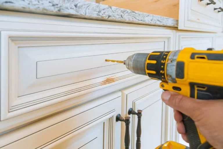 کابینت چرا باید به محل نصب دستگیره کابینت دقت داشته باشیم؟