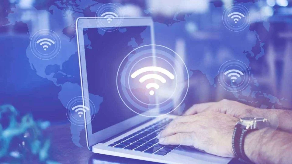اینترنت | سایت نقش رسانههای تخصصی در اینترنت